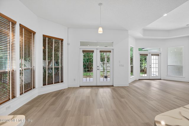 10133 DELPOINT Lane, Jacksonville, FL 32246