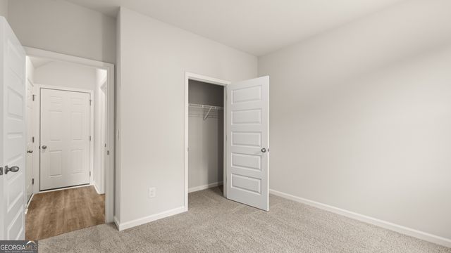 118 Aster Avenue, Locust Grove, GA 30248