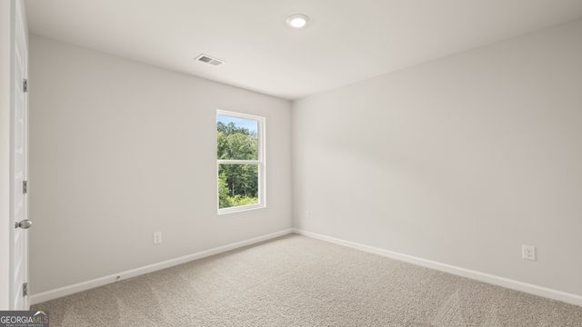 118 Aster Avenue, Locust Grove, GA 30248