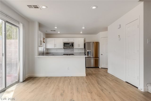 10429 Vinson Point Avenue, Las Vegas, NV 89129