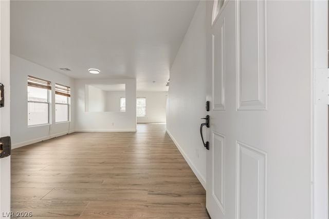 10429 Vinson Point Avenue, Las Vegas, NV 89129