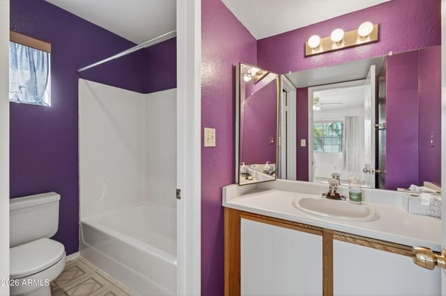 1446 E GROVERS Avenue 4, Phoenix, AZ 85022