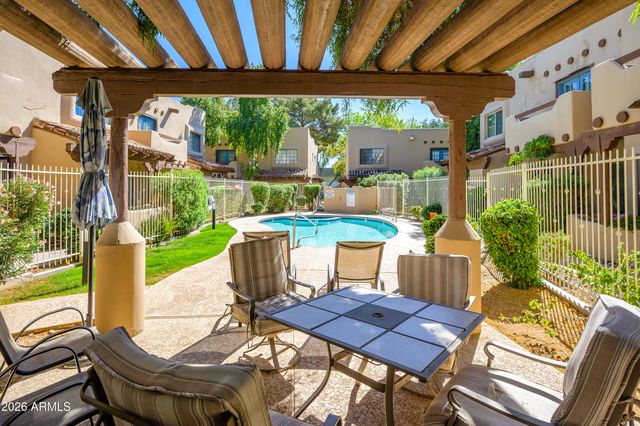 1446 E GROVERS Avenue 4, Phoenix, AZ 85022