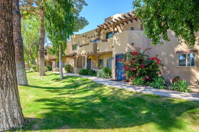 1446 E GROVERS Avenue 4, Phoenix, AZ 85022