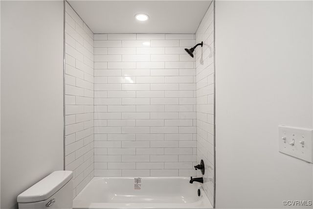 833 Wilcox St, Petersburg, VA 23803
