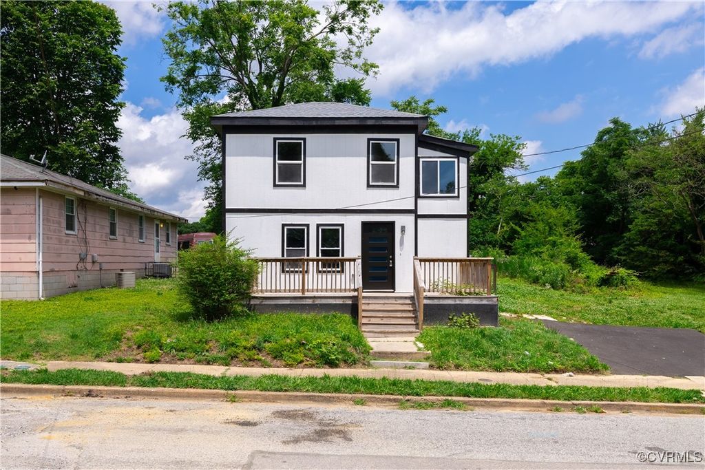 833 Wilcox St, Petersburg, VA 23803