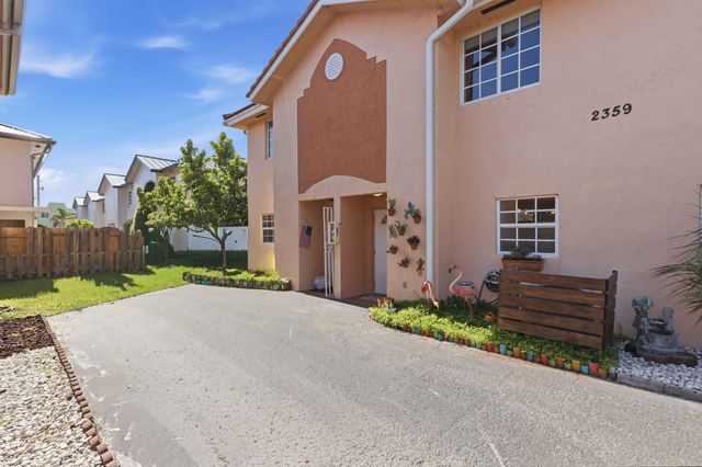 2359 W 74th Street 1-102, Hialeah, FL 33016