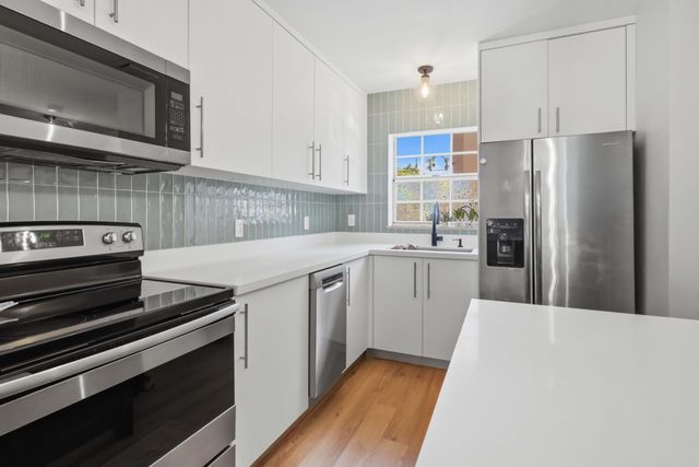 2359 W 74th Street 1-102, Hialeah, FL 33016