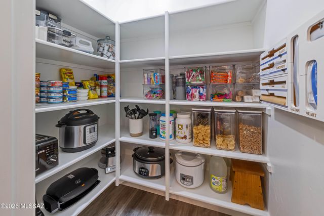 61216 E Shale Road, Oracle, AZ 85623