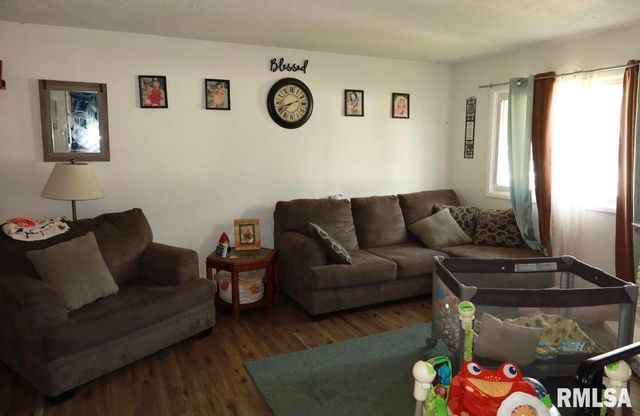 205 GEM Street, East Peoria, IL 61611