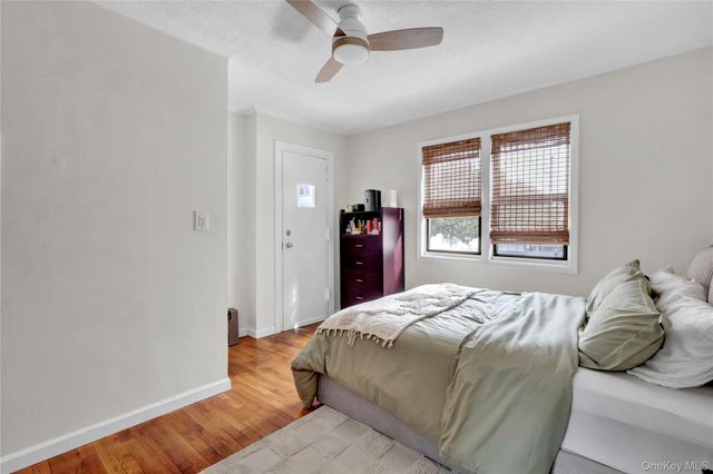 65 W Broadway 10A, Long Beach, NY 11561