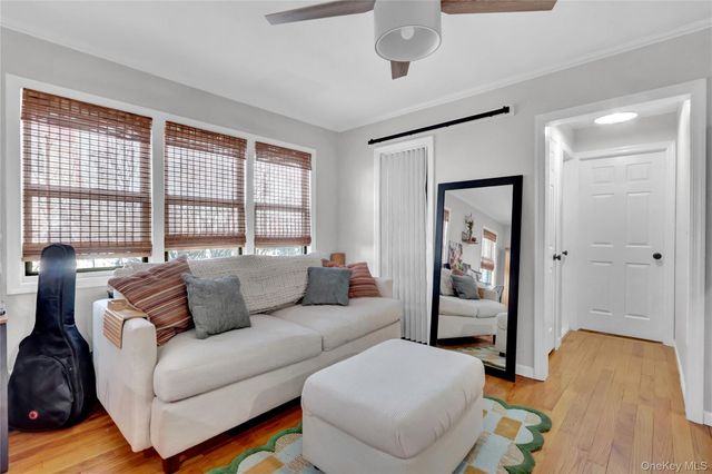 65 W Broadway 10A, Long Beach, NY 11561