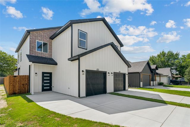 132 Cottonwood Street, Fort Worth, TX 76111