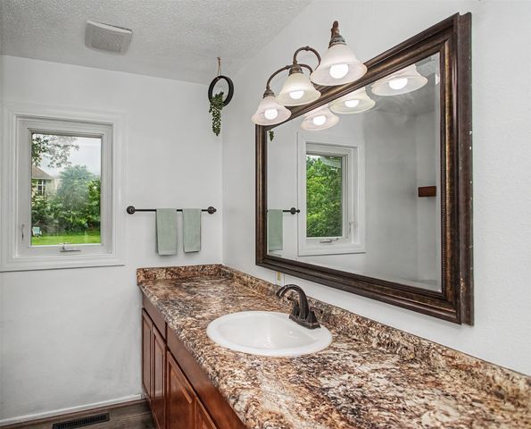 5779 Arrasmith Trail, Ames, IA 50010