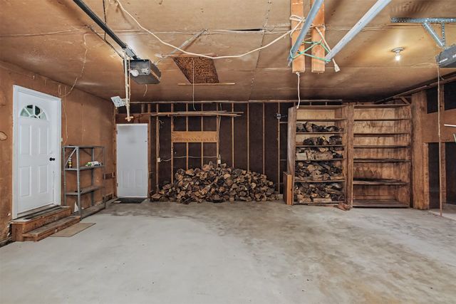 5779 Arrasmith Trail, Ames, IA 50010