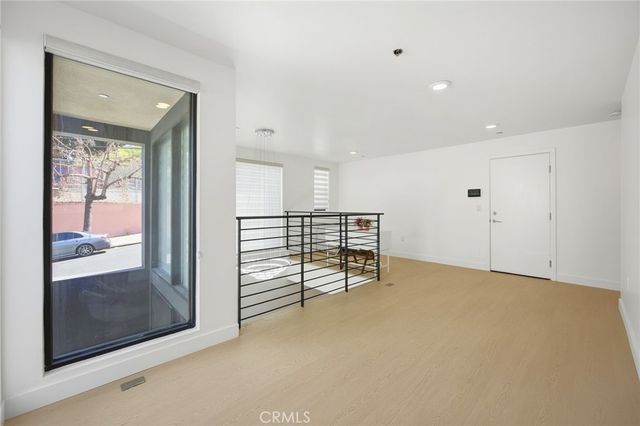 2160 Clifford, Los Angeles, CA 90026