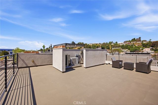 2160 Clifford, Los Angeles, CA 90026