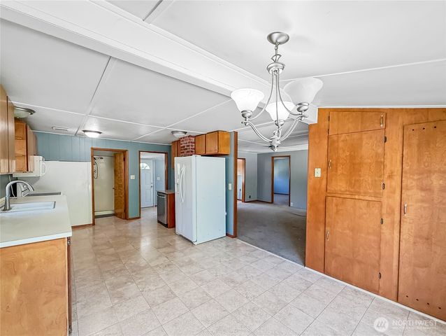 702 Martin Street, Steilacoom, WA 98388