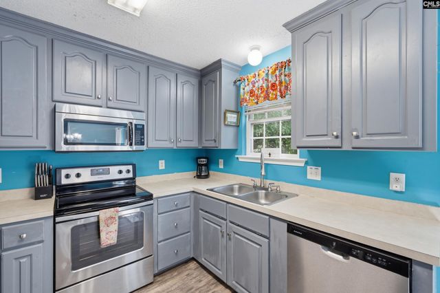 104 Katie Court, West Columbia, SC 29170