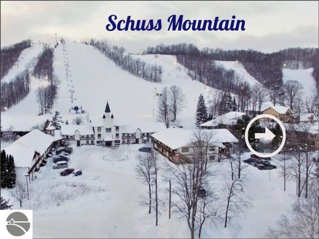 Image 21 of property listing at 6519 Schuss Mountain Lane # 512, Mancelona, MI 49659