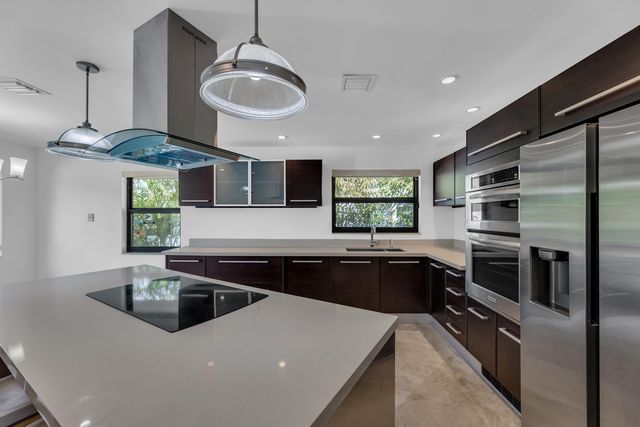 2119 N 14th Terrace, Hollywood, FL 33020