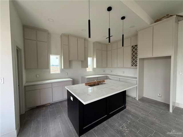 1504 Karianna Drive, Mercedes, TX 78570