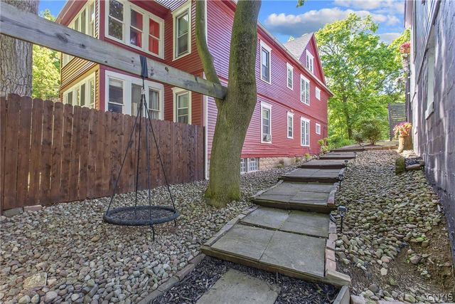936 Bellevue Ave, Syracuse, NY 13204