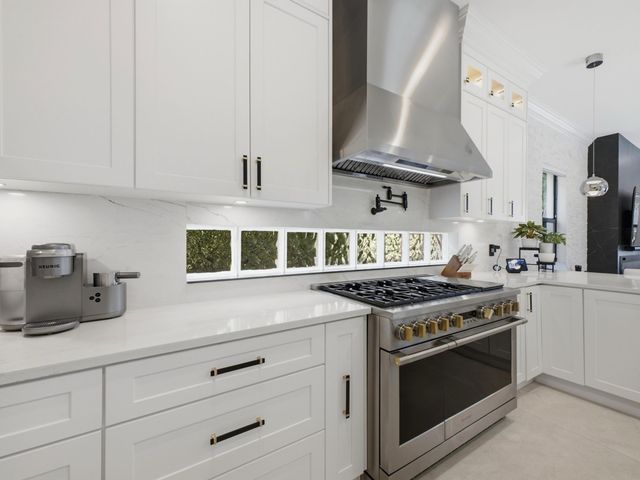 9517 Equus Circle, Boynton Beach, FL 33472