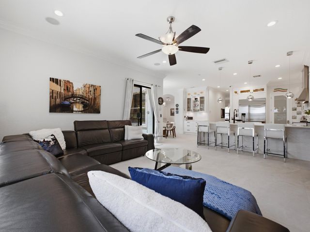 9517 Equus Circle, Boynton Beach, FL 33472