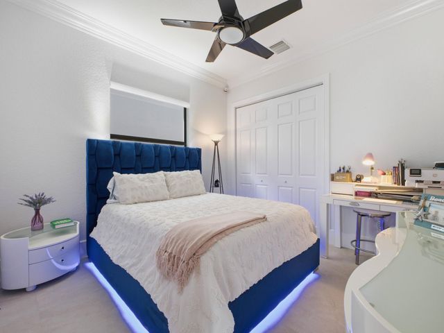 9517 Equus Circle, Boynton Beach, FL 33472