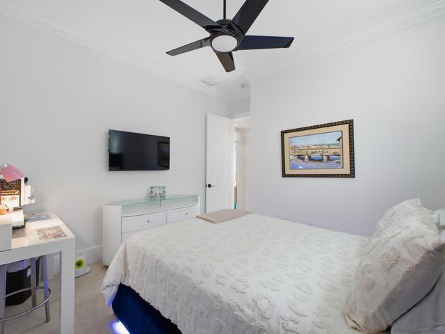 9517 Equus Circle, Boynton Beach, FL 33472