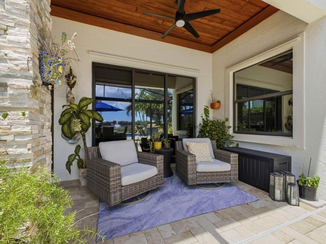9517 Equus Circle, Boynton Beach, FL 33472