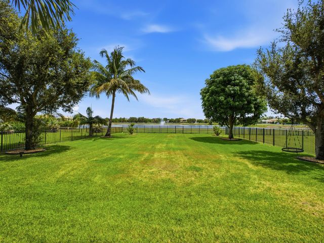 9517 Equus Circle, Boynton Beach, FL 33472
