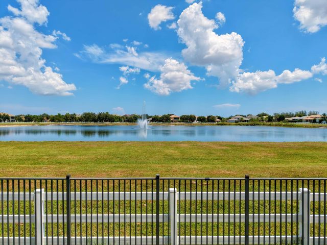 9517 Equus Circle, Boynton Beach, FL 33472