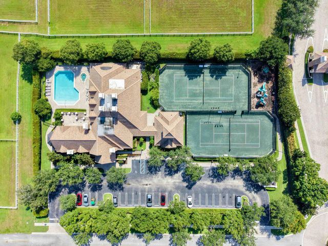 9517 Equus Circle, Boynton Beach, FL 33472