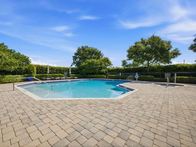 9517 Equus Circle, Boynton Beach, FL 33472