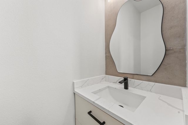 1946 Purswell Road, Houston, TX 77055