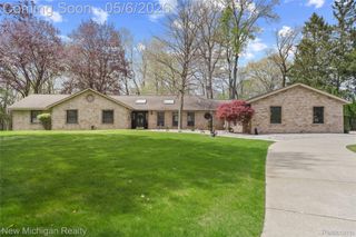 33733 Braebury Ridge, Farmington Hills, MI 48331