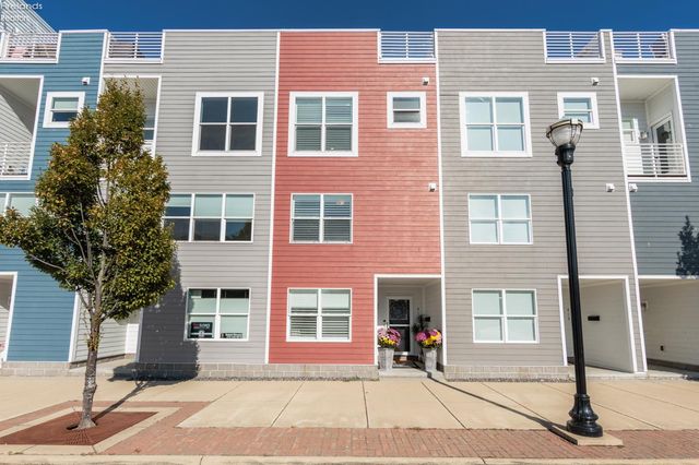 W 415 Water Street, Sandusky, OH 44870