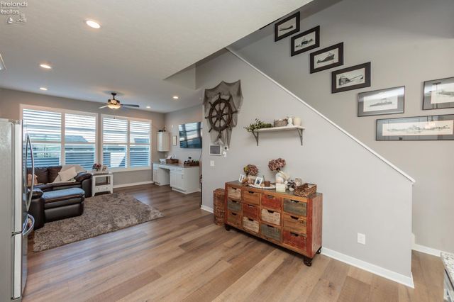 W 415 Water Street, Sandusky, OH 44870