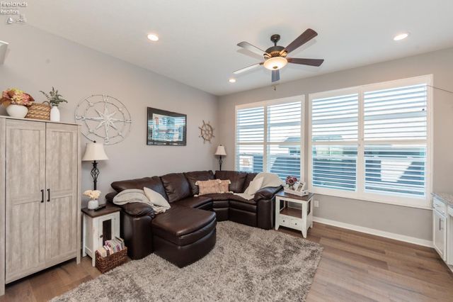 W 415 Water Street, Sandusky, OH 44870