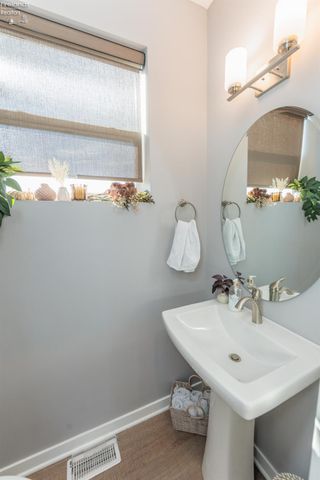 W 415 Water Street, Sandusky, OH 44870