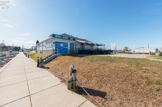 W 415 Water Street, Sandusky, OH 44870