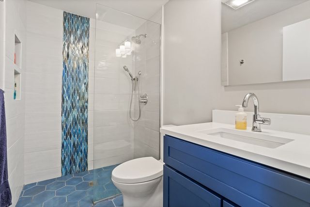 66 Old Stow Road, Concord, MA 01742