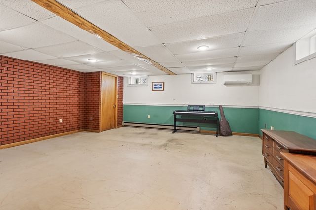 66 Old Stow Road, Concord, MA 01742