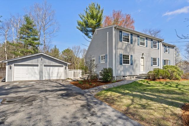 66 Old Stow Road, Concord, MA 01742