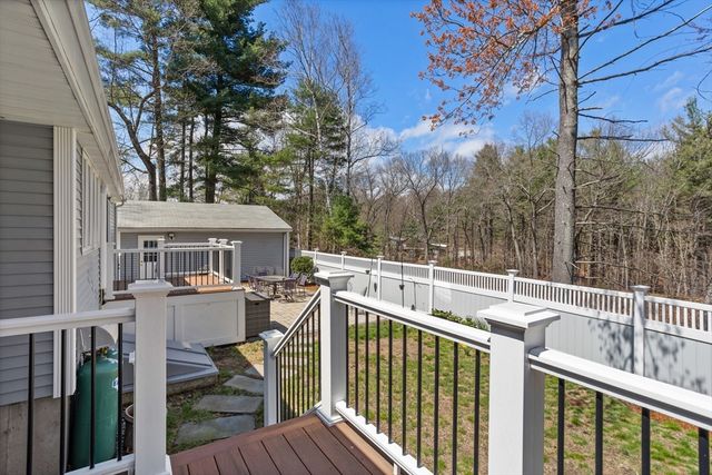 66 Old Stow Road, Concord, MA 01742