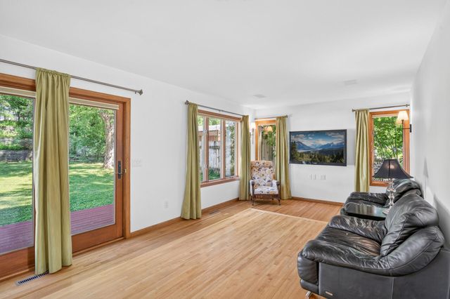 4929 West Lane, Minnetonka, MN 55345