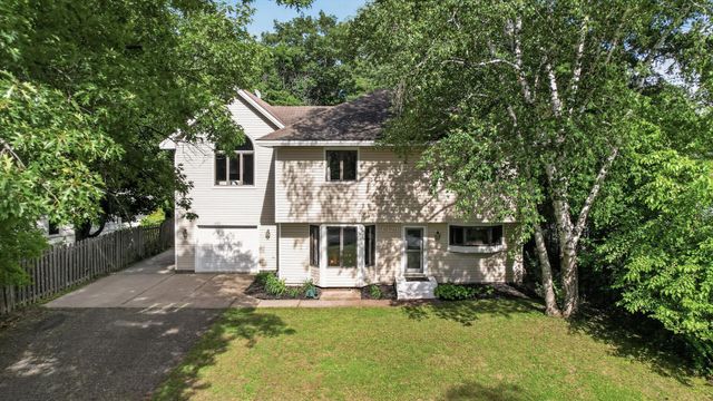 4929 West Lane, Minnetonka, MN 55345