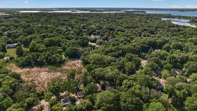 4929 West Lane, Minnetonka, MN 55345